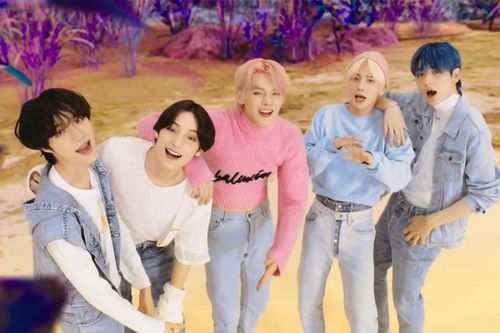 TXT 'ăn theo' ca khúc 'Dynamite' của BTS trong 'Blue Hour': Liệu có vượt mặt đàn anh?