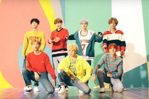 Thành viên BTS tiết lộ 'quy tắc' số một khi đăng bài trên mạng xã hội
