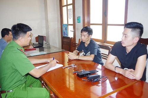 Hai nam thanh niên dùng thiết bị phá sóng để thực hiện hàng chục vụ trộm xe máy