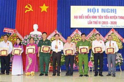 Dân vận khéo ở huyện Thoại Sơn