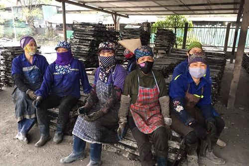 Nụ cười trên công trường