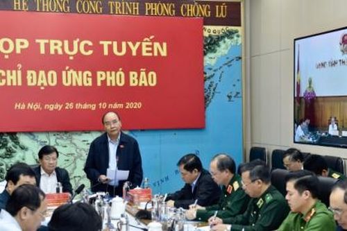 Thủ tướng: Đừng để nhân dân rơi vào cảnh 'màn trời, chiếu đất', đói rét, khó khăn