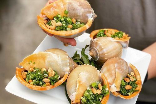Thưởng thức hải sản giá bình dân ở TP.HCM