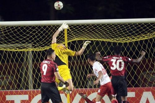 Văn Lâm có thể đá đội ngôi sao Thai League, đấu tuyển Thái Lan ngày 14/11
