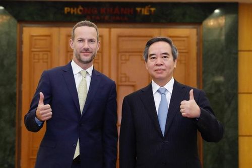 Trưởng ban Kinh tế Trung ương tiếp Tổng giám đốc DFC Hoa Kỳ