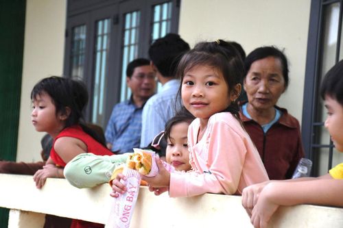 Quảng Ngãi: Cương quyết không để người dân đói khát trong bão lũ