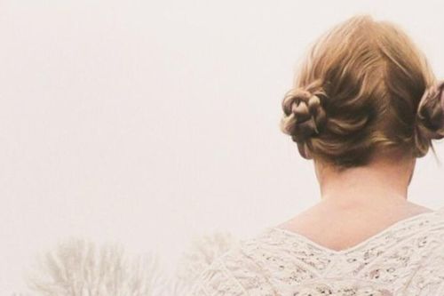 'Bướm chúa' Taylor Swift lại lập thêm thành tích mới với album Folklore