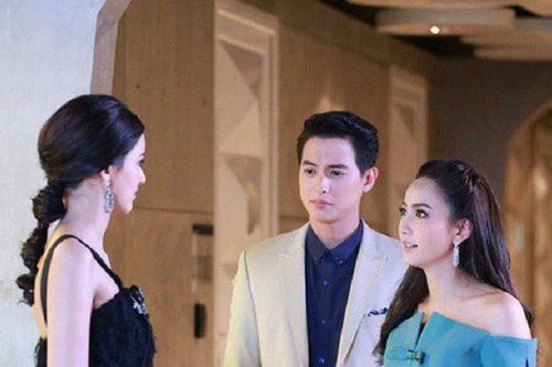 Nghe lời bạn thân bỏ chồng, 1 tháng sau nhìn vợ mới của chồng cũ mà tôi chết đứng