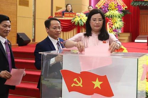 Tỷ lệ nữ trong Ban Chấp hành Đảng bộ tỉnh Phú Thọ khóa XIX là 18,86%