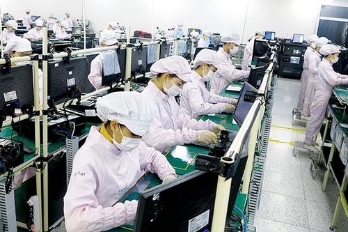 Phong trào thi đua trong công nhân, viên chức, lao động phải thực sự mạnh về chất, có ý nghĩa thiết thực