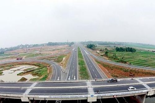 Thủ tướng yêu cầu quản chặt chất lượng các công trình giao thông