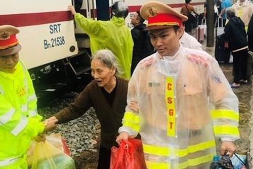 Cục CSGT lập Trung tâm chỉ huy Phòng chống bão số 9 tại Đà Nẵng