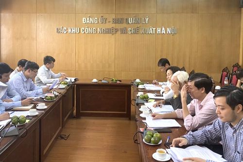 Phối hợp đưa khoa học công nghệ vào quản lý, sản xuất