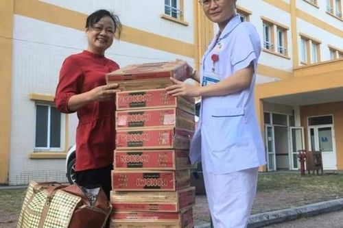 Bệnh viện và nhân dân Uông Bí chia sẻ khó khăn với BV Hữu nghị Việt Nam Cu Ba Đồng Hới