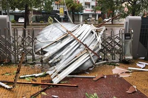 Bão số 9 gây ra hàng loạt sự cố lưới điện