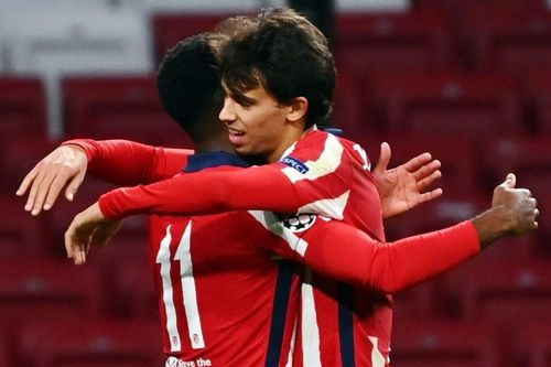Joao Felix giúp Atletico lội ngược dòng ở phút 85