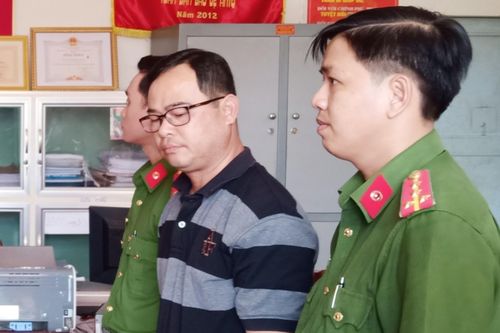Bị bắt vì giúp cán bộ tín dụng lừa 5 tỷ