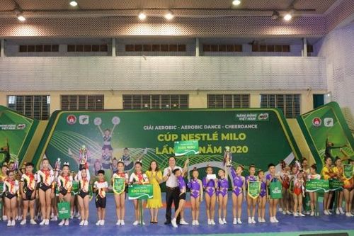 Khởi động chuỗi hoạt động thể thao học đường cúp Nestlé MILO năm học 2020-2021