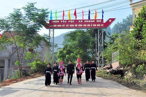 Quảng Ninh tích cực chăm lo đời sống đồng bào dân tộc thiểu số