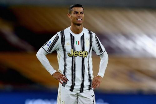 Vẫn dương tính với SARS-CoV-2, Ronaldo chính thức lỡ 'đại chiến' với Messi