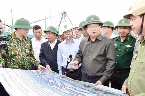 Chủ động khi bão vào, cẩn trọng khi bão vừa tan