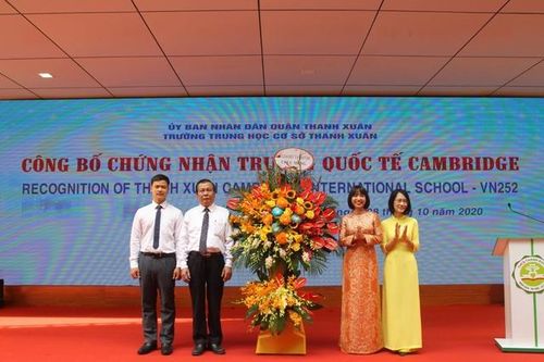Hà Nội: Trường THCS đầu tiên gia nhập hệ thống Cambridge quốc tế