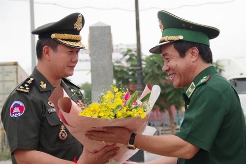 Tăng cường hợp tác quốc phòng giữa Bộ Tư lệnh BĐBP Việt Nam và Bộ Tư lệnh Lục quân Campuchia