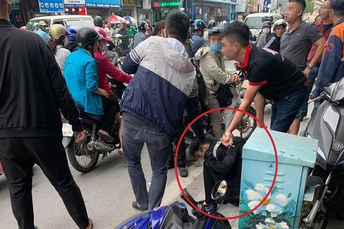 Thanh niên 20 tuổi cướp tiệm vàng giữa ban ngày tại Hà Nội