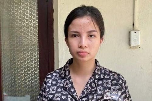 Nữ quái 9X trốn truy nã 13 năm bị bắt trong khu cách ly tại Móng Cái