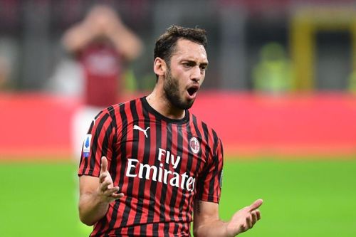 MU dùng lương khủng chiêu mộ 'sao' AC Milan