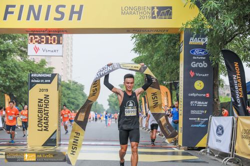 Giải chạy Longbien Marathon 2020 thu hút số vận động viên đông kỷ lục
