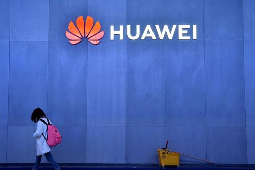 Lệnh trừng phạt của Mỹ đẩy Iran vào 'vòng tay' Huawei