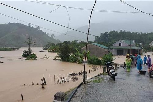 Kon Tum: Kịp thời di dời hàng trăm hộ dân ra khỏi vùng nguy hiểm
