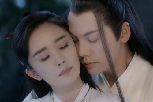 Dương Mịch tình tứ cùng Trần Vỹ Đình trong trailer 'Hộc Châu phu nhân'