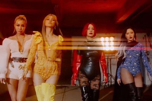 Ngày hội ra MV: Hội chị đại 'Refund Sisters' bùng cháy, hai tân binh mới chào làng