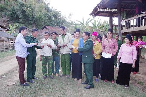 'Lũy thép' nơi biên cương