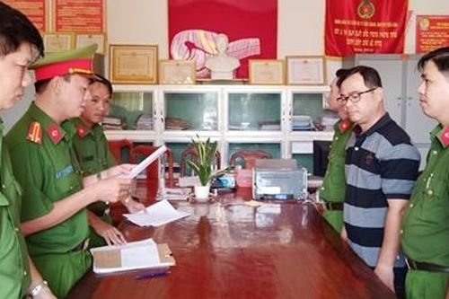 Bắt giam 2 thành viên quỹ tín dụng có hành vi giúp sức lừa đảo
