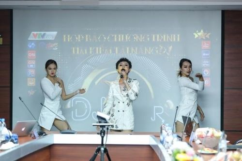 Khởi động DJ Star mùa đầu tiên