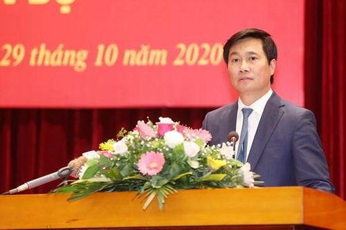 Thứ trưởng Bộ Xây dựng làm Phó Bí thư Tỉnh ủy Quảng Ninh