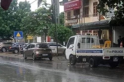 Công an điều tra vụ cướp ngân hàng ở Hòa Bình