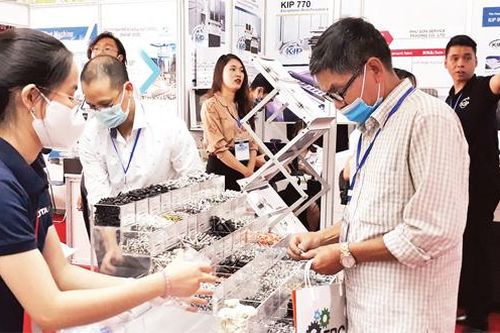 Tạo cú huých cho ngành công nghiệp hỗ trợ