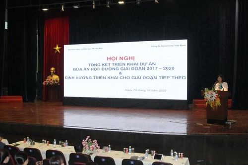 Giáo dục học sinh thói quen ăn uống lành mạnh thông qua bữa ăn học đường