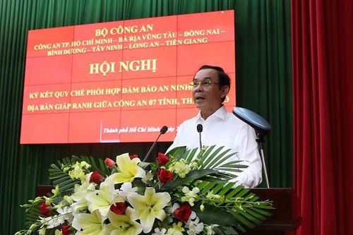 Tân Bí thư Thành ủy TPHCM chỉ đạo hội nghị ký kết đảm bảo an ninh trật tự 7 tỉnh thành