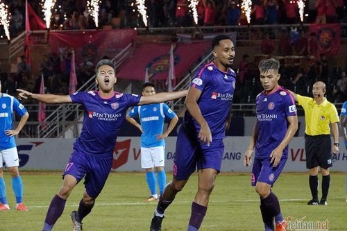 Hạ đẹp Quảng Ninh, Sài Gòn chiếm ngôi nhì V-League
