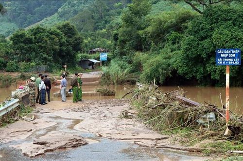 Kon Tum mở đường tiếp cận các vùng bị cô lập