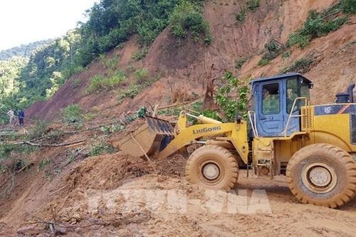 Quảng Nam: Thêm một vụ sạt lở núi vùi lấp 11 người tại huyện Phước Sơn