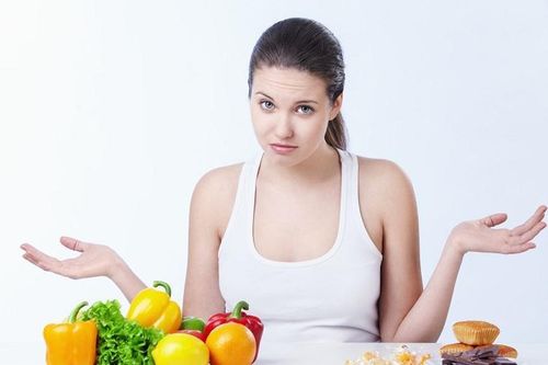 Người bị nấm da không nên ăn gì?