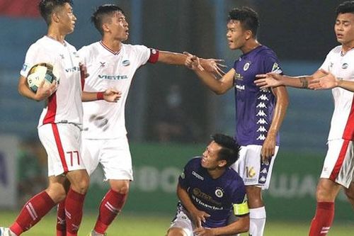 'Derby' thủ đô, khúc cua quyết định ngôi vương