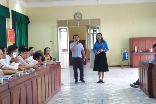 Que hàn điện Việt Đức và Pin Hà Nội phối hợp tổ chức tập huấn nghiệp vụ công tác công đoàn