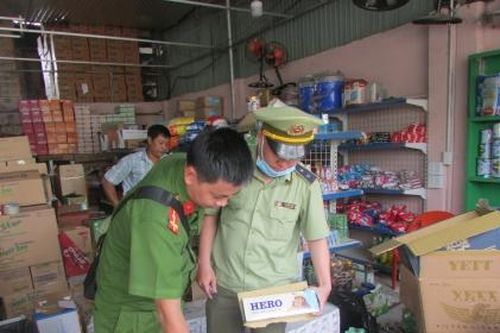 Vụ tàng trữ thuốc lá khủng nhập lậu tại Bình Dương: Chuyển truy cứu trách nhiệm hình sự